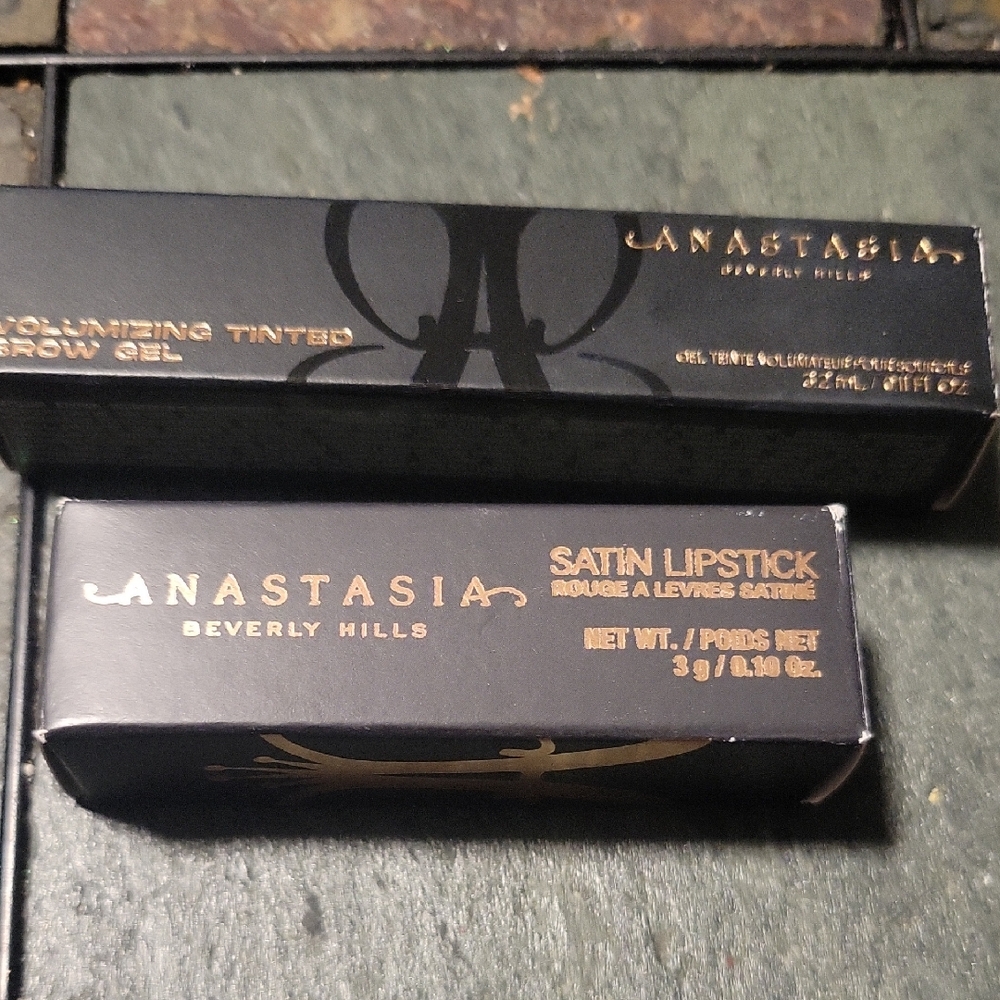 Anastasia Beverly Hills Volumizing Brow Gel and Satin Lipstick